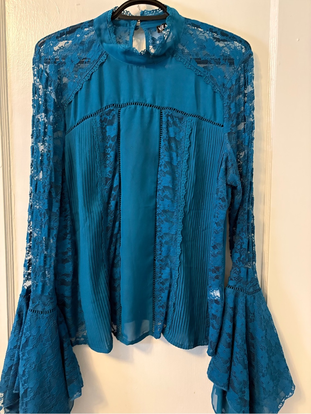 VENUS Teal Lace & Pleated Bell-Sleeve Blouse